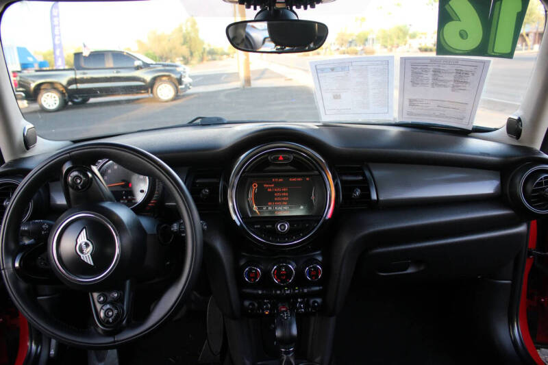 2016 MINI Hardtop 4 Door Cooper