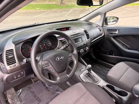 2016 Kia Forte5 LX