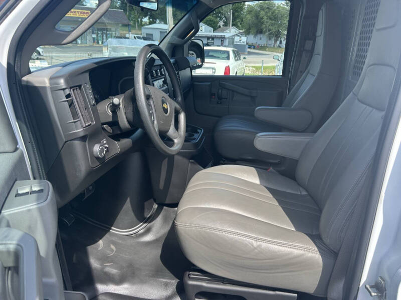 2021 Chevrolet Express 3500