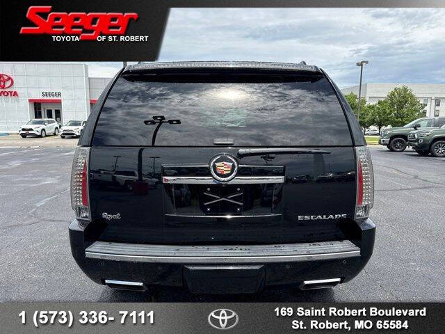 2014 Cadillac Escalade Premium