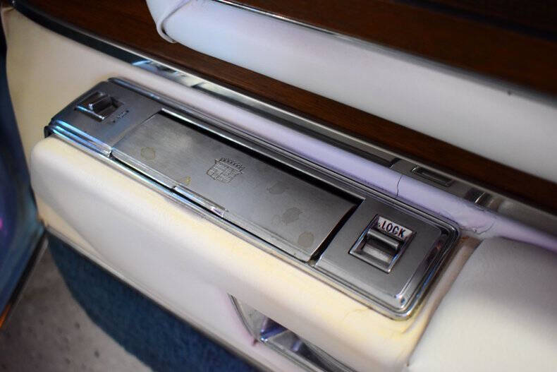 1975 Cadillac DeVille