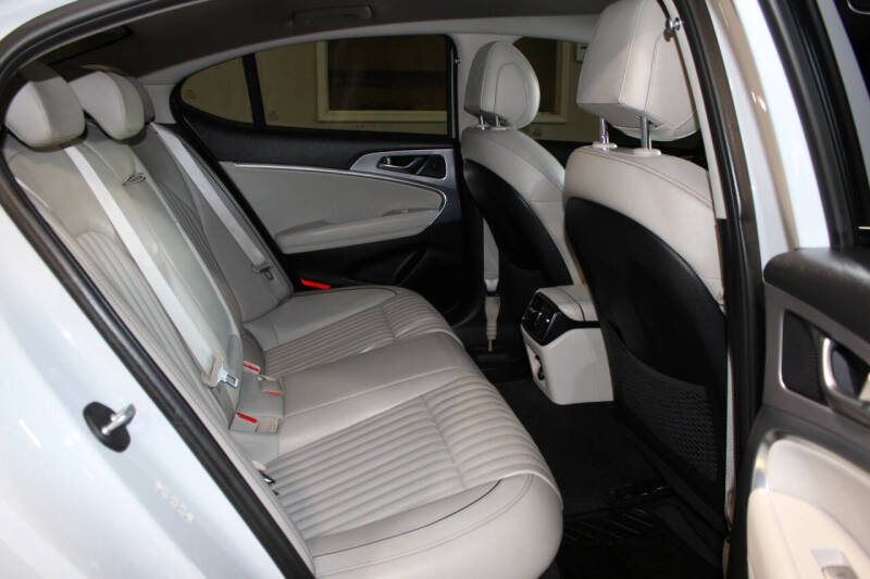 2019 Genesis G70