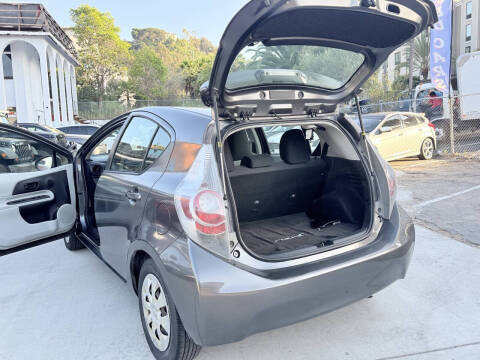 2012 Toyota Prius c One