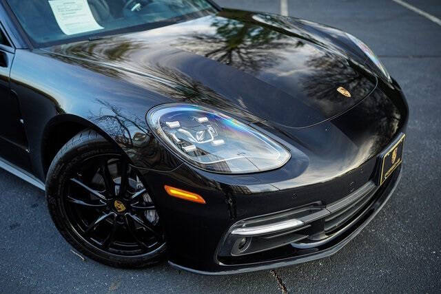 2018 Porsche Panamera 4