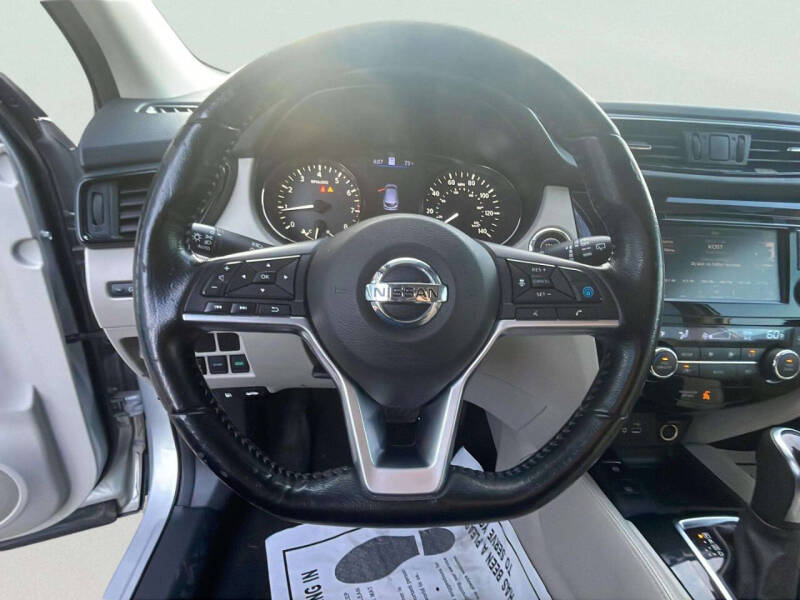 2020 Nissan Rogue Sport SL