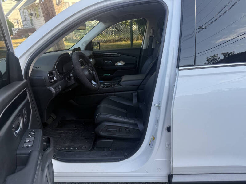 2023 Honda Pilot Touring