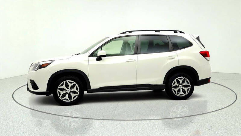 2022 Subaru Forester Premium