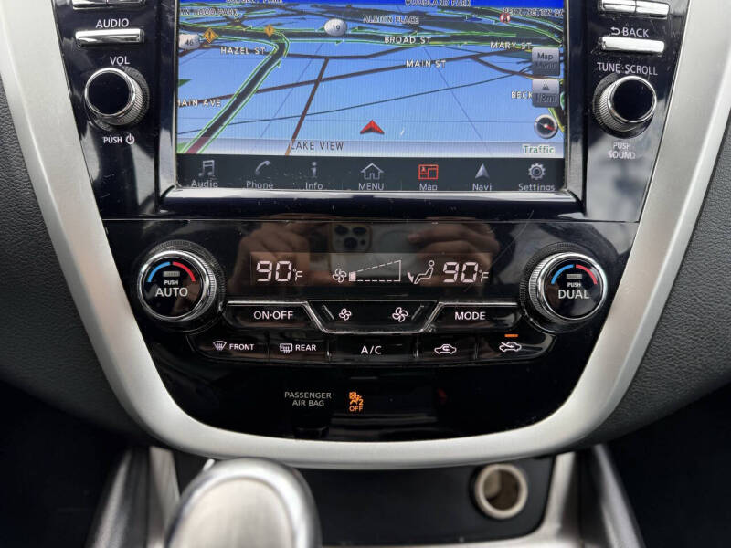 2017 Nissan Murano SV