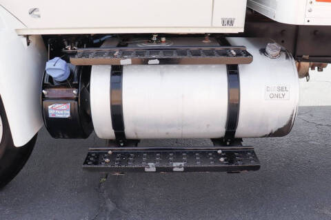 2019 International DuraStar 4300