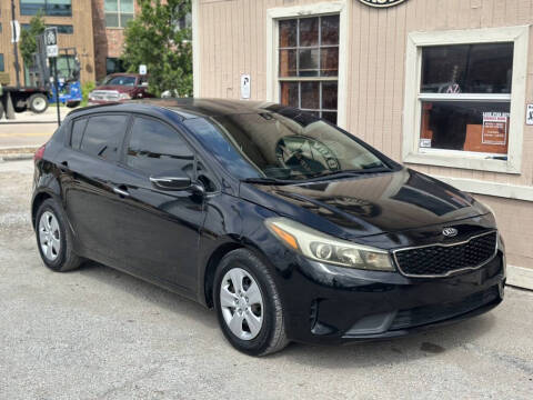 2018 Kia Forte5 LX