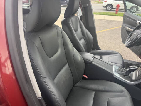 2015 Volvo V60 T5 Drive-E Premier