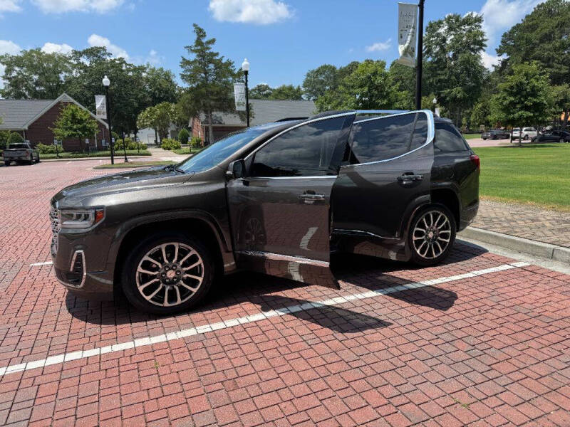 2020 GMC Acadia Denali