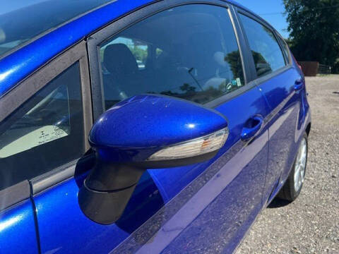 2014 Ford Fiesta SE