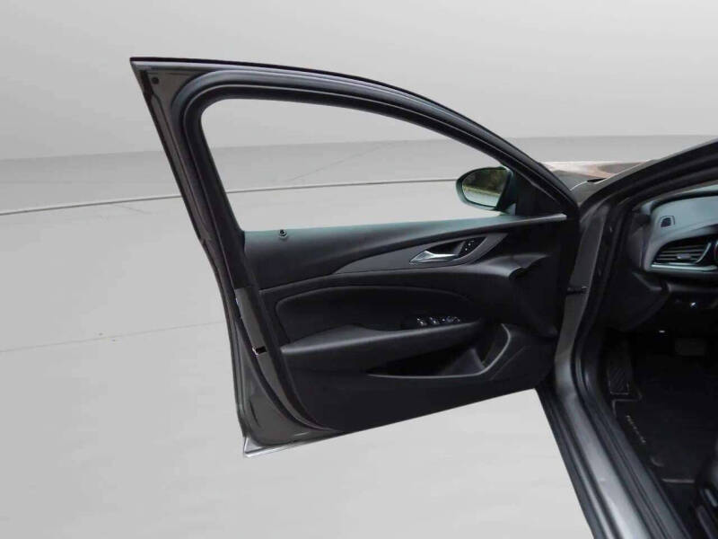 2018 Buick Regal Sportback Preferred