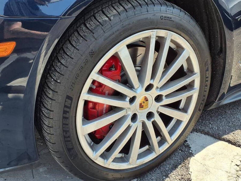 2019 Porsche Panamera GTS