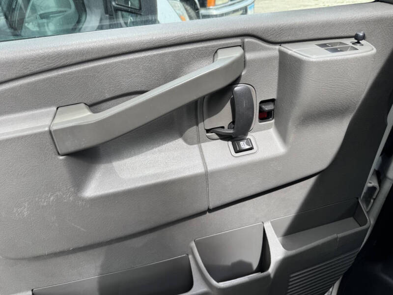 2019 Chevrolet Express LT 2500
