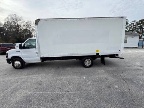 2017 Ford E-Series E-350 SD