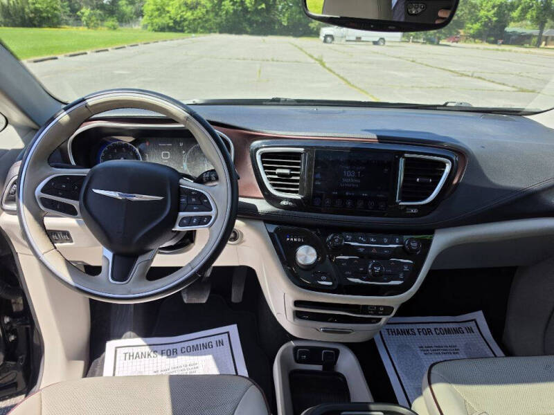 2017 Chrysler Pacifica Limited