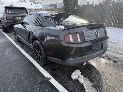 2010 Ford Mustang V6 Premium