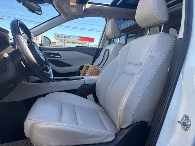 2021 Nissan Rogue SL
