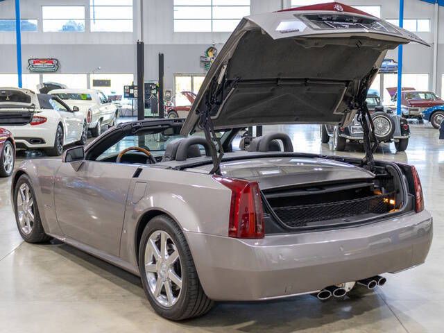 2004 Cadillac XLR