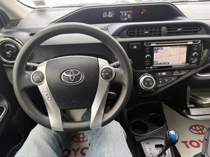 2015 Toyota Prius c Three