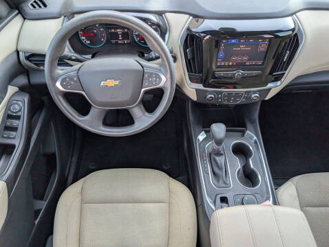 2022 Chevrolet Traverse LS