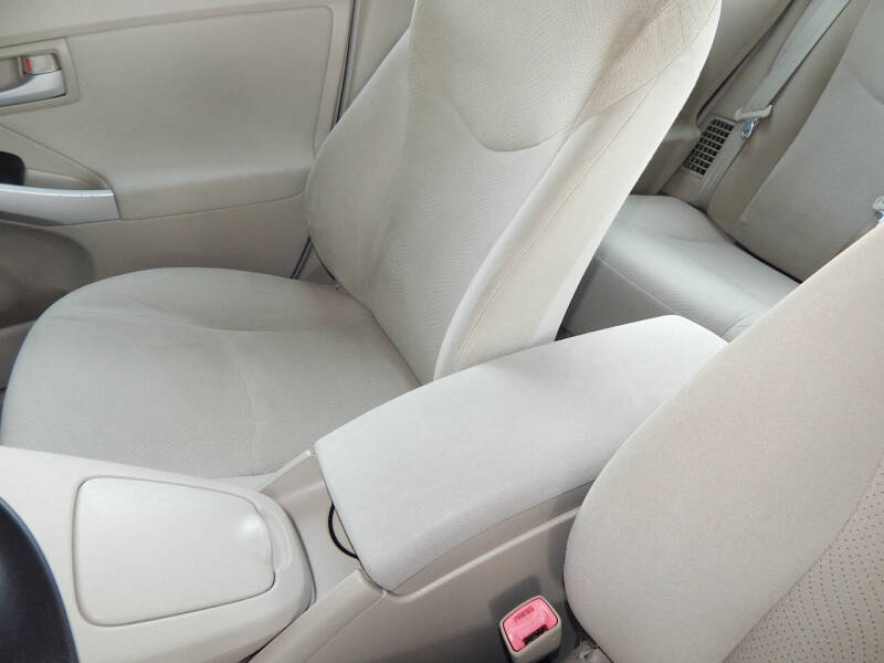 2011 Toyota Prius Two