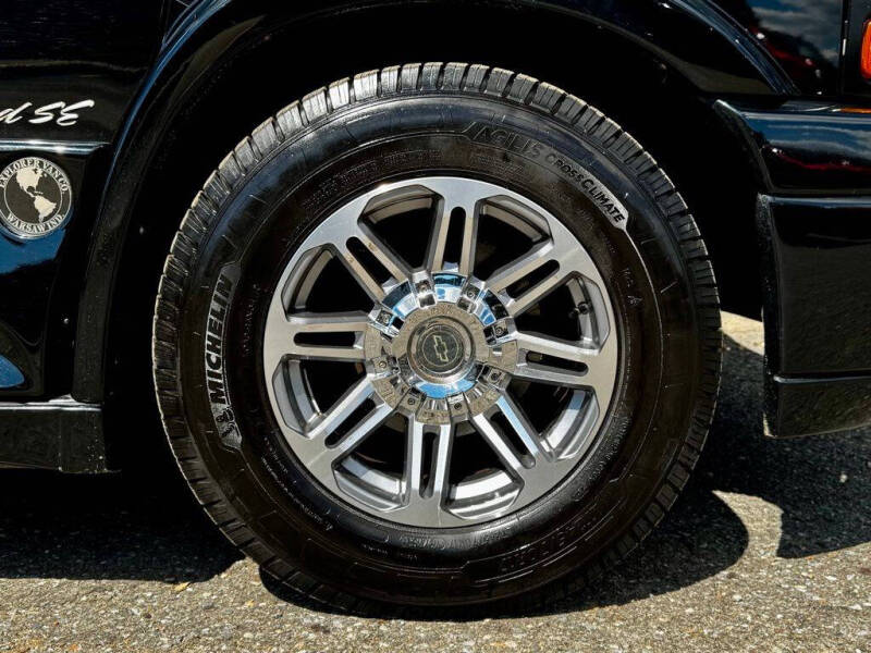 2020 Chevrolet Express 2500