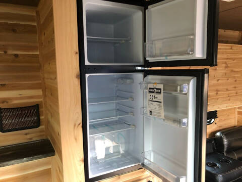 2022 Glacier 17’ RV EXPLORER