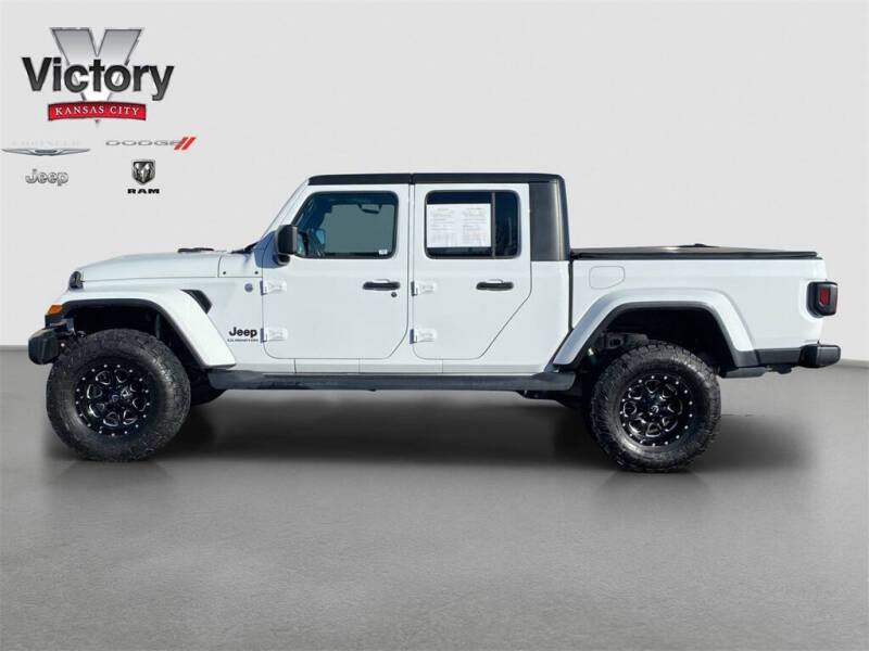 2020 Jeep Gladiator Sport