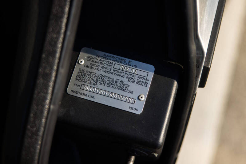 1981 DeLorean DMC-12