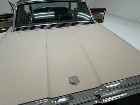 1964 Ford Thunderbird