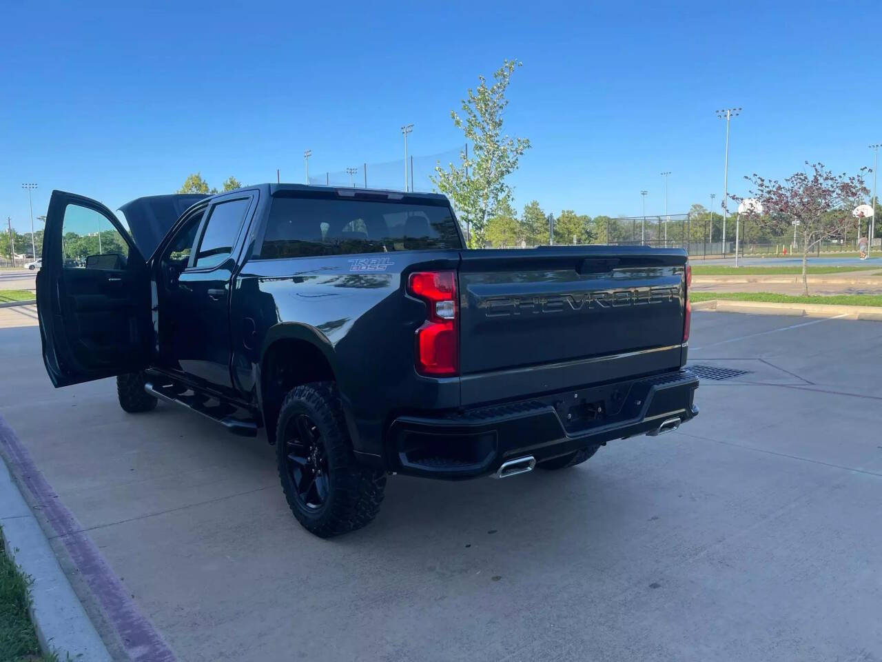 2020 Chevrolet Silverado 1500 for sale at MOTOR VILLAGE LLC in Houston, TX