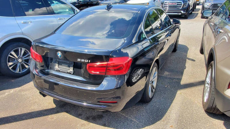 2017 BMW 3 Series 330i