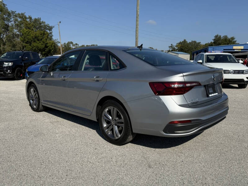 2022 Volkswagen Jetta SE