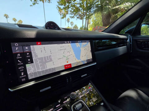 2020 Porsche Cayenne S