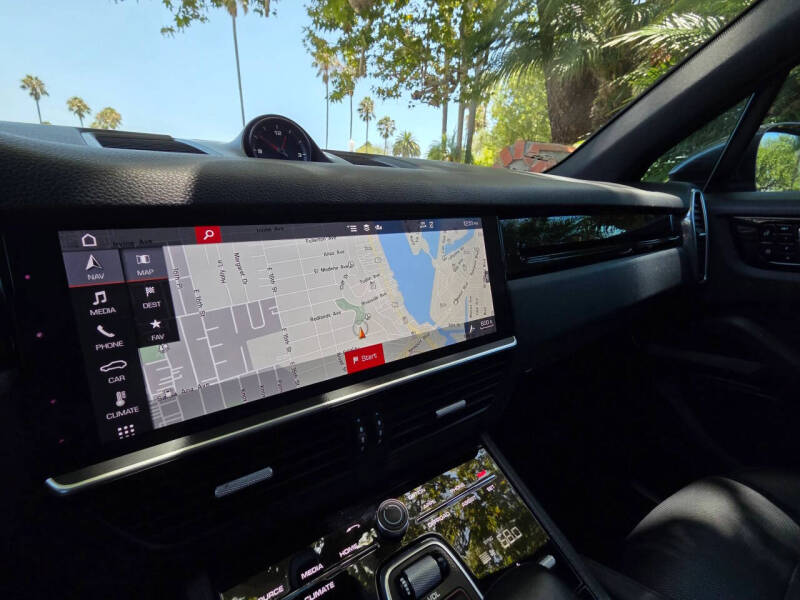2020 Porsche Cayenne S