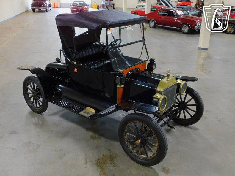 1914 Ford Model T