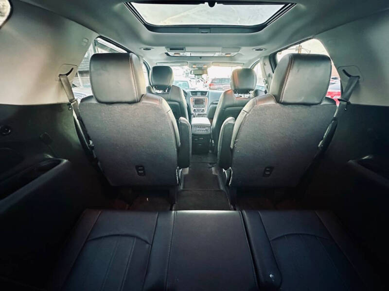 2015 GMC Acadia Denali