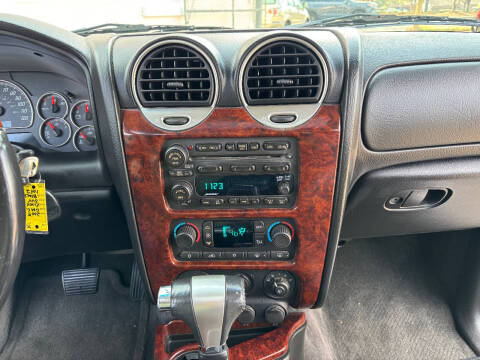 2005 GMC Envoy Denali