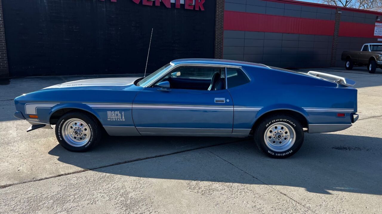 1972 Ford Mustang 16