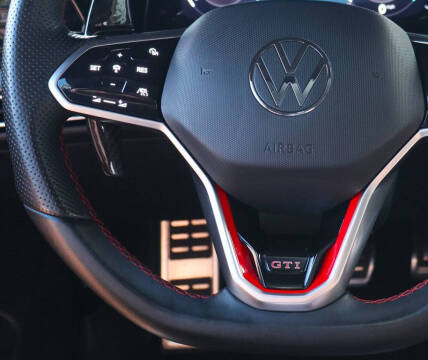 2023 Volkswagen Golf GTI S