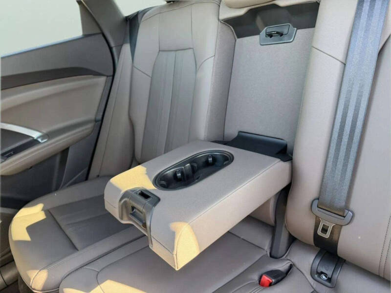 2025 Audi Q5 quattro Premium TFSI