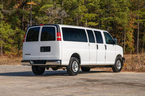 2017 Chevrolet Express LT 3500