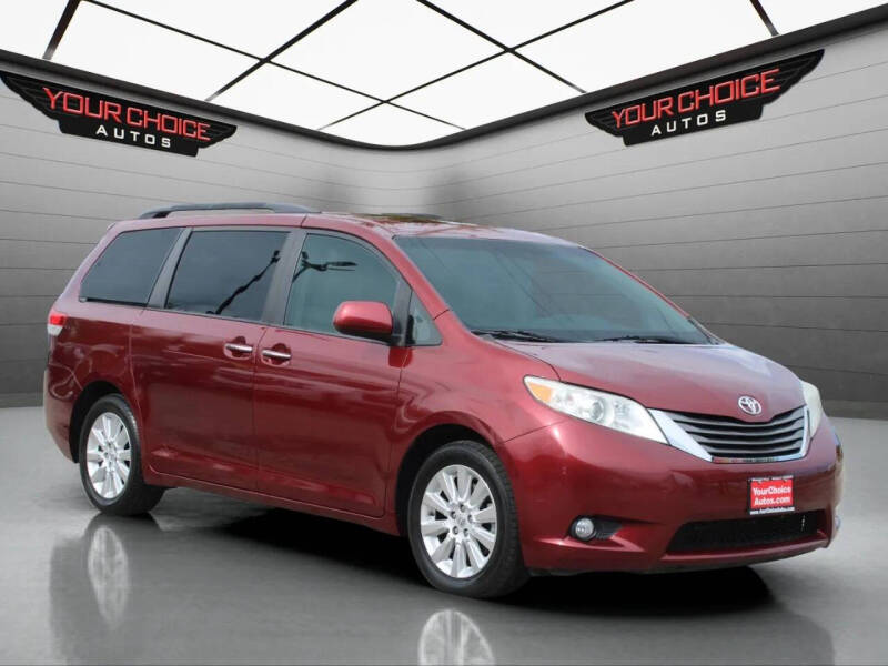 2014 Toyota Sienna XLE 7-Passenger