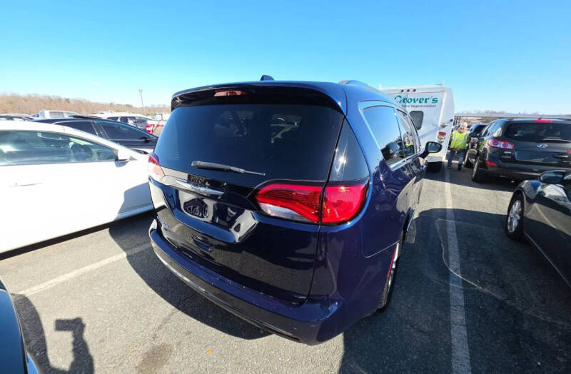 2018 Chrysler Pacifica Touring L