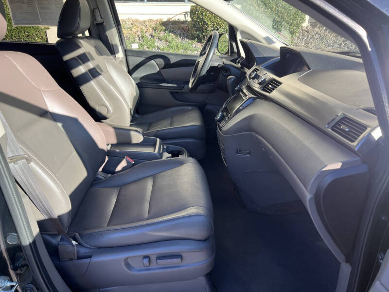 2015 Honda Odyssey Touring Elite