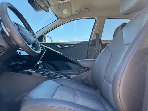 2023 Kia Niro EX