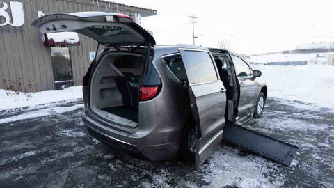 2018 Chrysler Pacifica Touring Plus